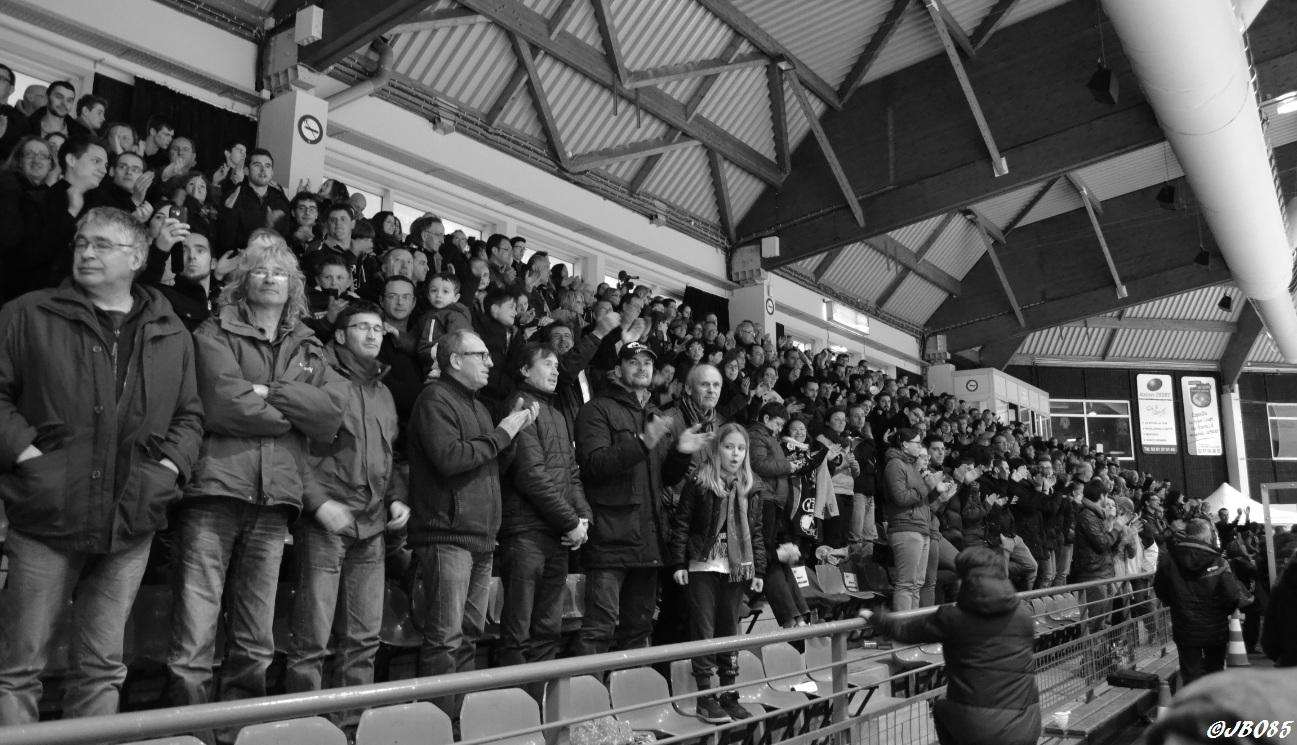 La Roche-sur-Yon 3 - 0 Annecy