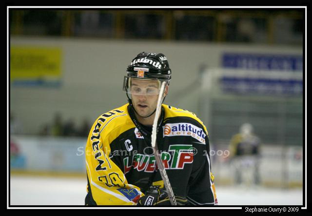 Rouen 3 - 5 Morzine-Avoriaz