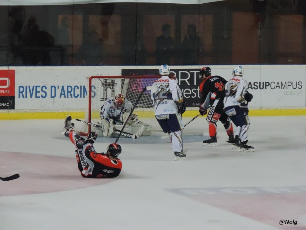 Bordeaux 5 - 3 Reims