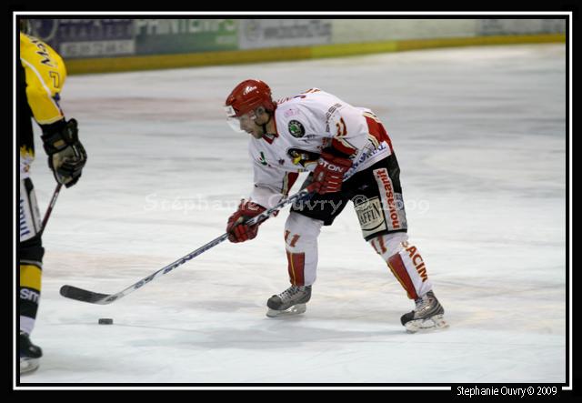 Rouen 3 - 5 Morzine-Avoriaz