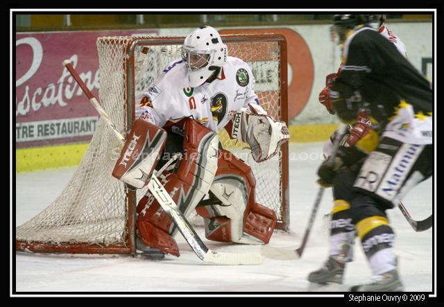 Rouen 3 - 5 Morzine-Avoriaz