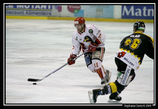 Rouen 3 - 5 Morzine-Avoriaz
