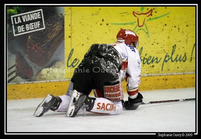 Rouen 3 - 5 Morzine-Avoriaz