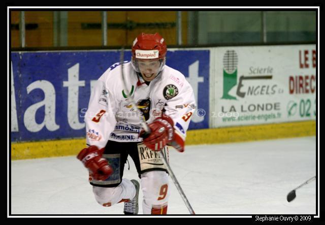 Rouen 3 - 5 Morzine-Avoriaz