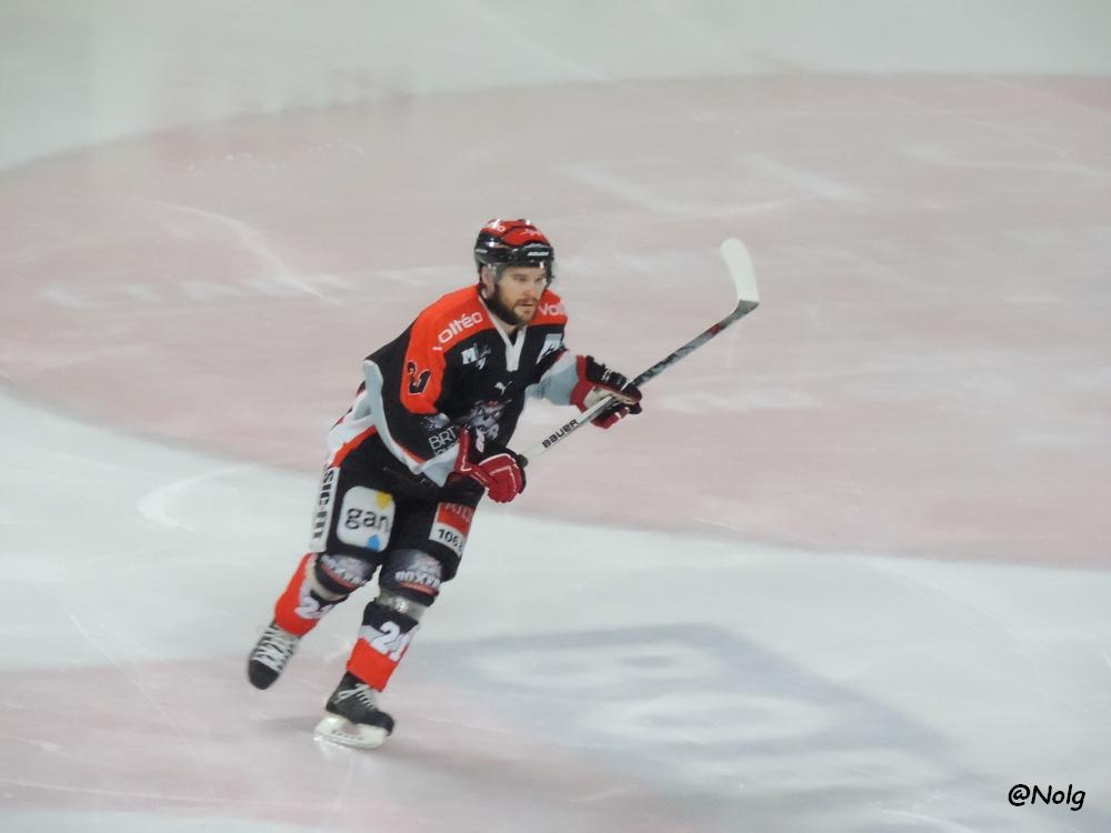 Bordeaux 7 - 4 Anglet