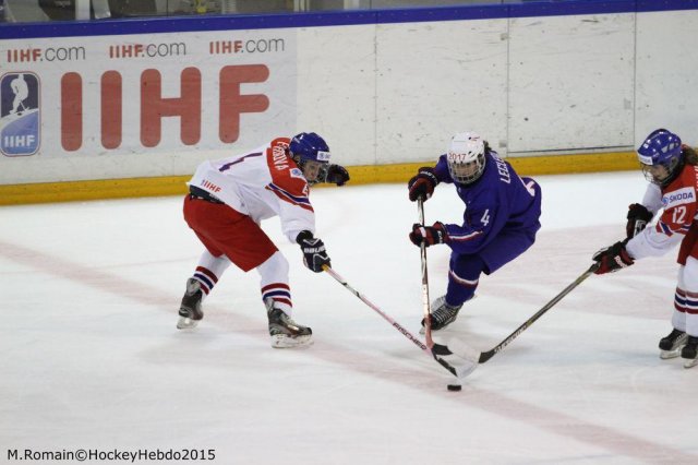 Photo hockey reportage Mondial féminin : Les Tchèques maîtrisent