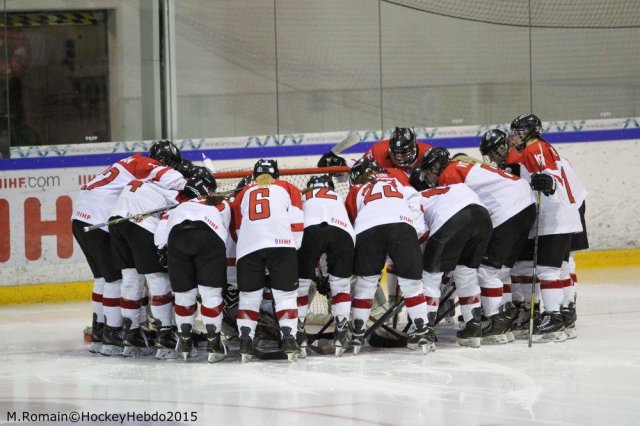 Photo hockey reportage Mondial Féminin - La France un peu courte.