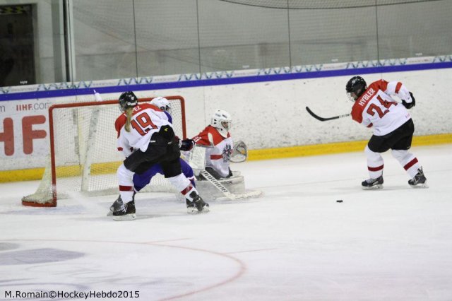 Photo hockey reportage Mondial Féminin - La France un peu courte.