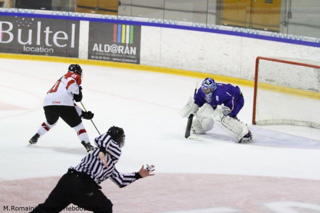 Photo hockey reportage Mondial Féminin - La France un peu courte.