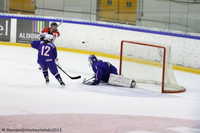 Photo hockey reportage Mondial Féminin - La France un peu courte.
