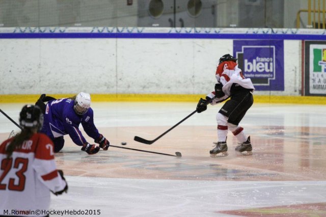 Photo hockey reportage Mondial Féminin - La France un peu courte.