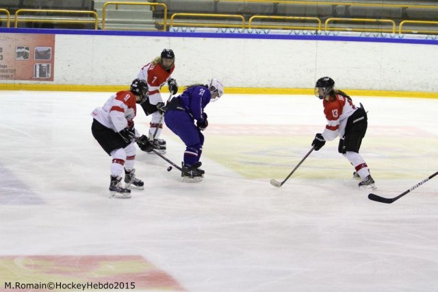 Photo hockey reportage Mondial Féminin - La France un peu courte.