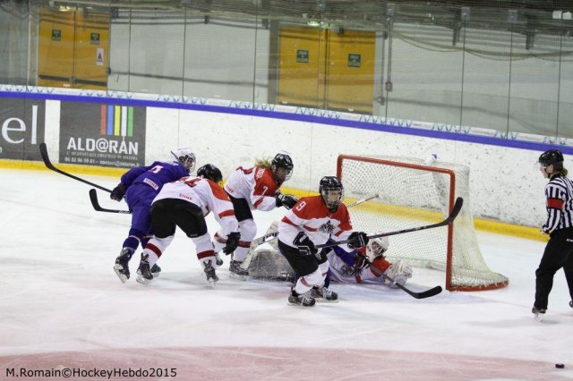 Photo hockey reportage Mondial Féminin - La France un peu courte.