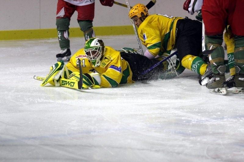 Viry-Châtillon 3 - 7 Cergy-Pontoise