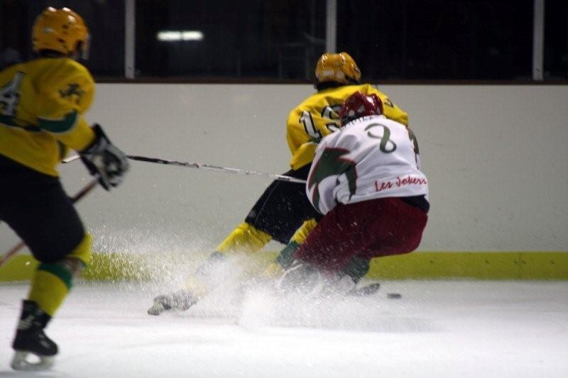 Viry-Châtillon 3 - 7 Cergy-Pontoise
