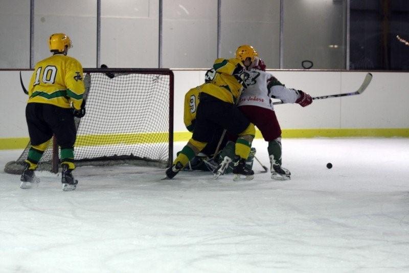 Viry-Châtillon 3 - 7 Cergy-Pontoise