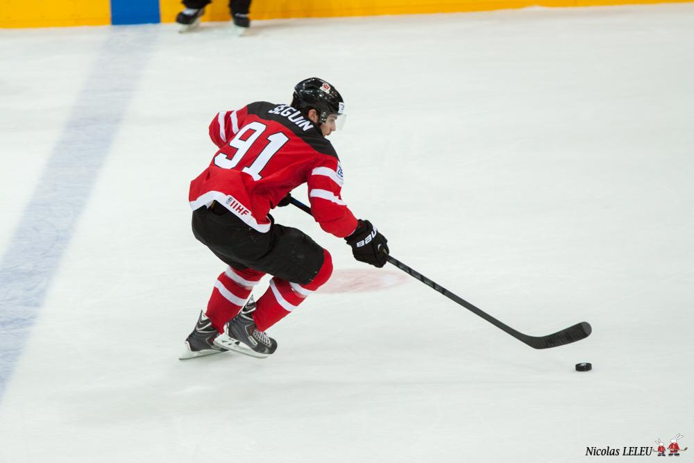 Czech Republic 3 - 6 Canada