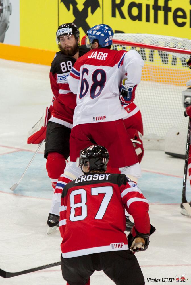 Czech Republic 3 - 6 Canada