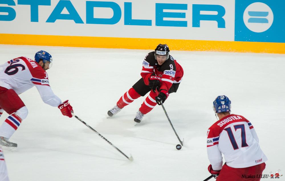 Czech Republic 3 - 6 Canada