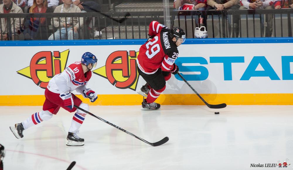 Czech Republic 3 - 6 Canada