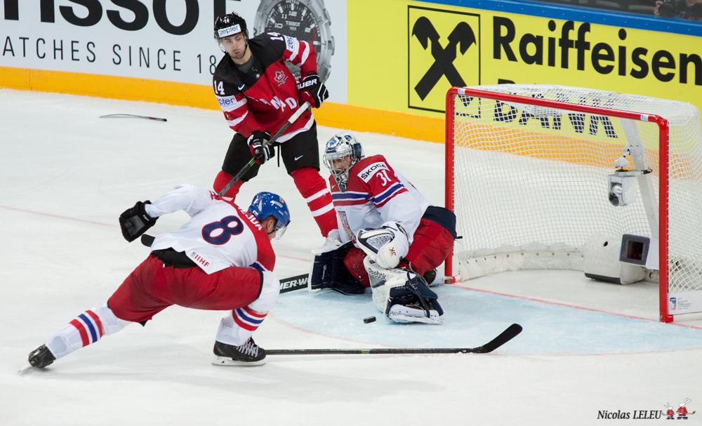 Czech Republic 3 - 6 Canada