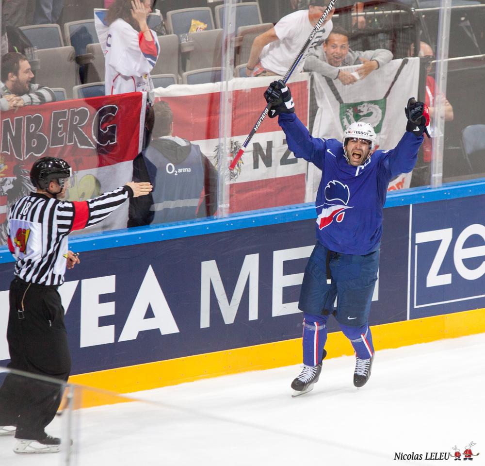 Austria 0 - 2 France