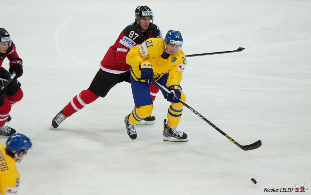 Sweden 4 - 6 Canada