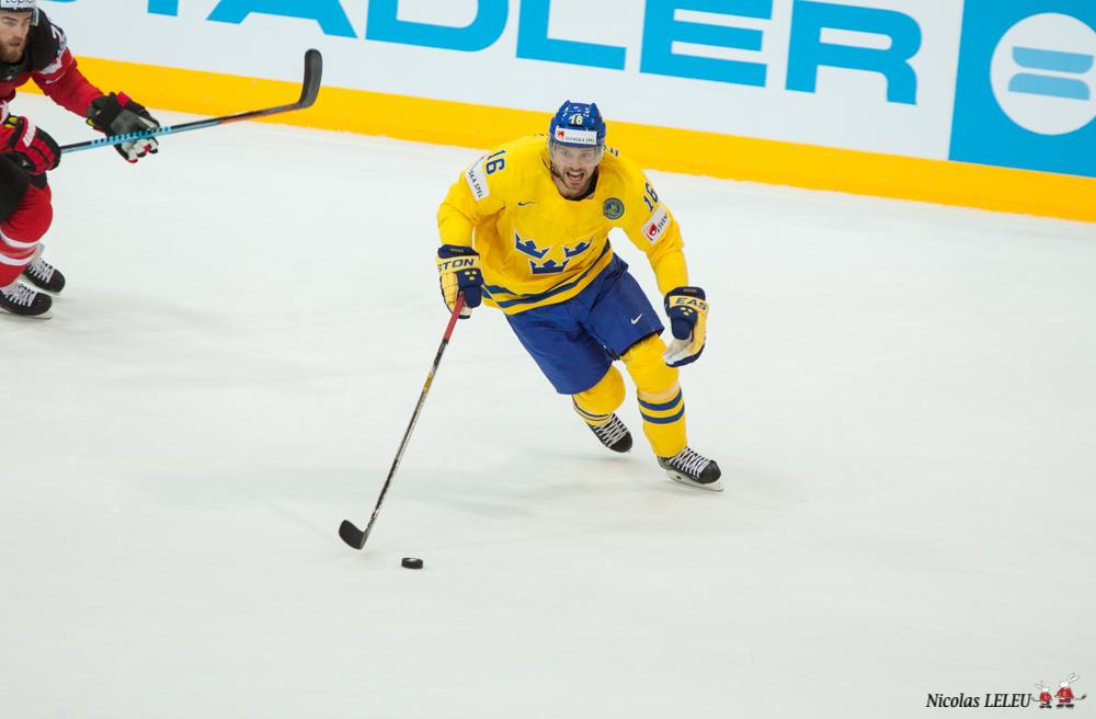 Sweden 4 - 6 Canada