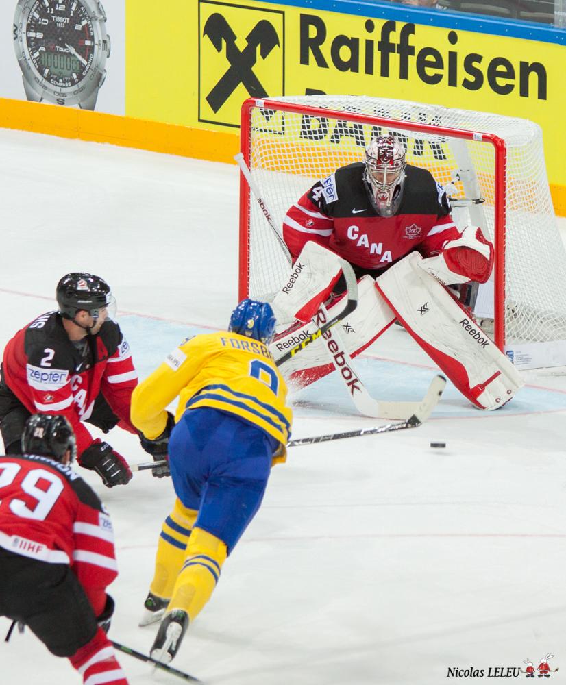 Sweden 4 - 6 Canada