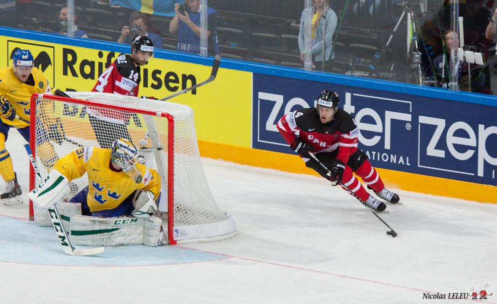 Sweden 4 - 6 Canada