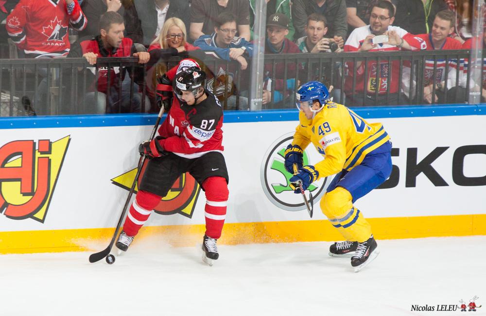 Sweden 4 - 6 Canada