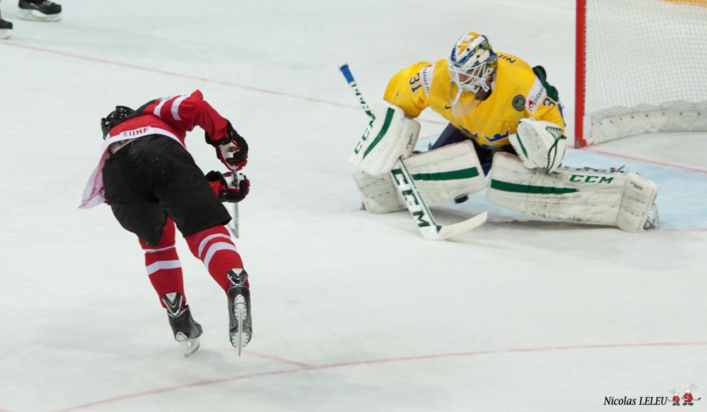 Sweden 4 - 6 Canada
