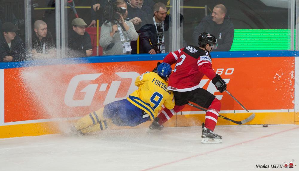 Sweden 4 - 6 Canada