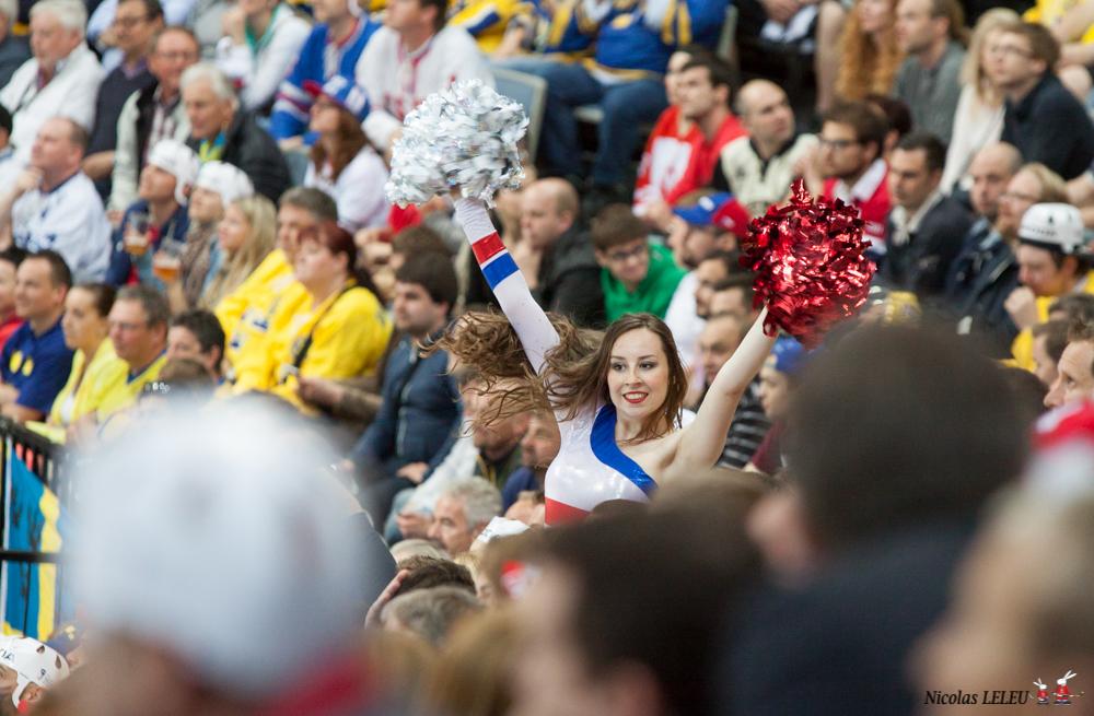Sweden 4 - 6 Canada