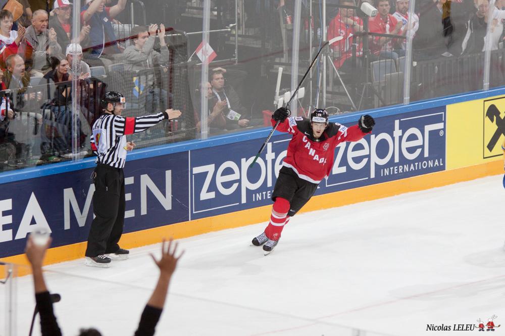 Sweden 4 - 6 Canada