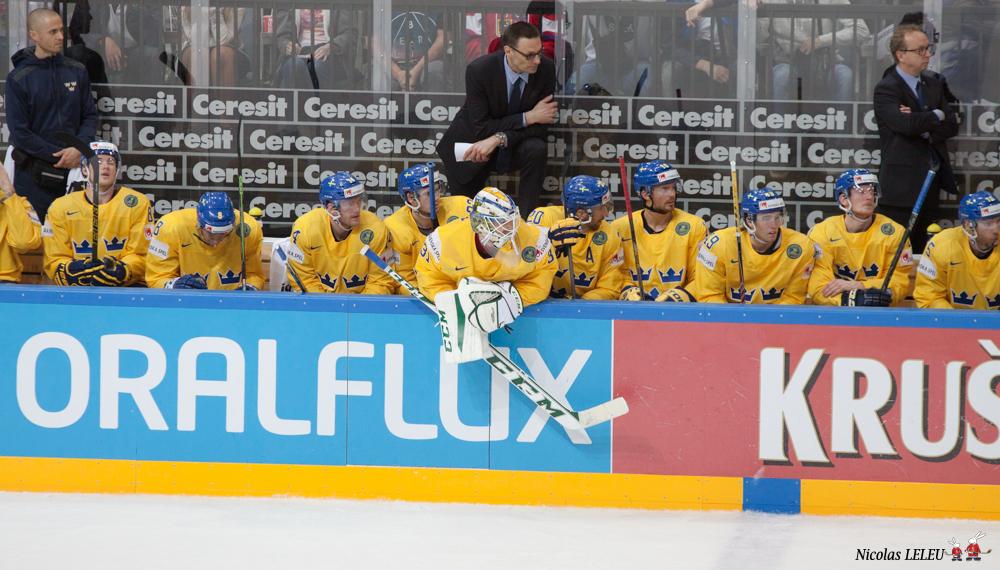 Sweden 4 - 6 Canada