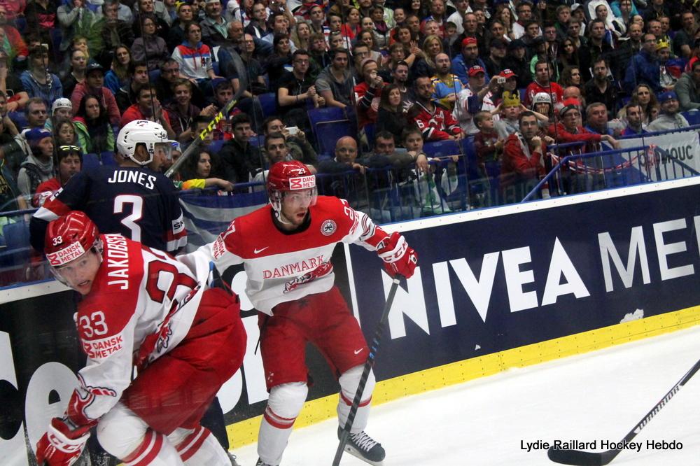United States of America 1 - 0 Denmark