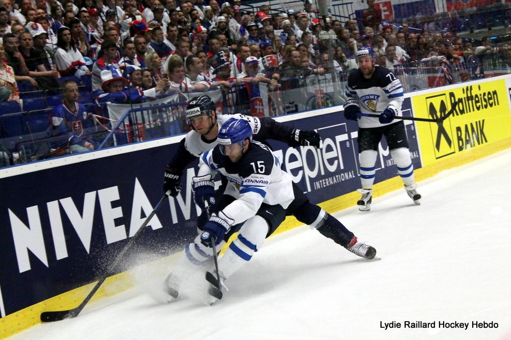 Finland 3 - 0 Slovakia