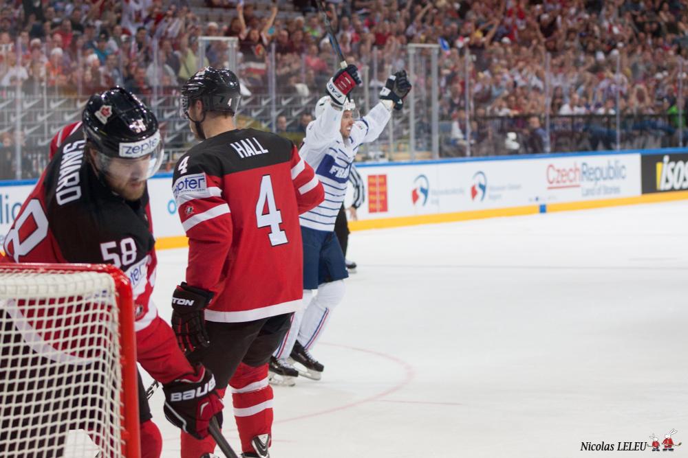 France 3 - 4 Canada