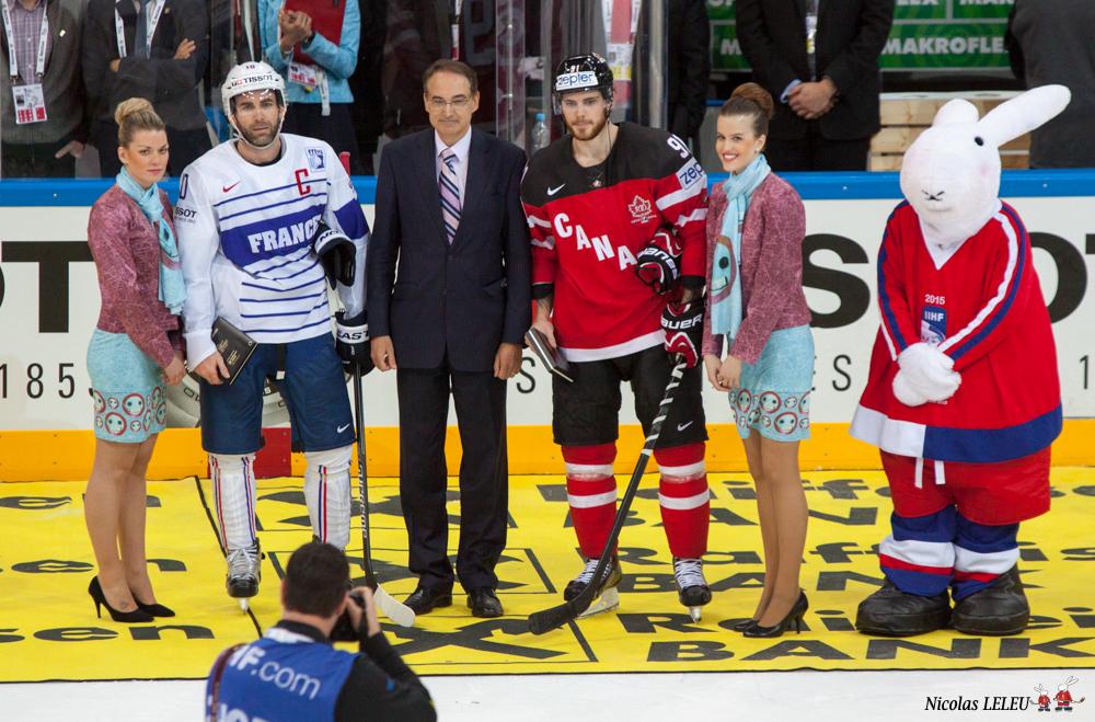 France 3 - 4 Canada