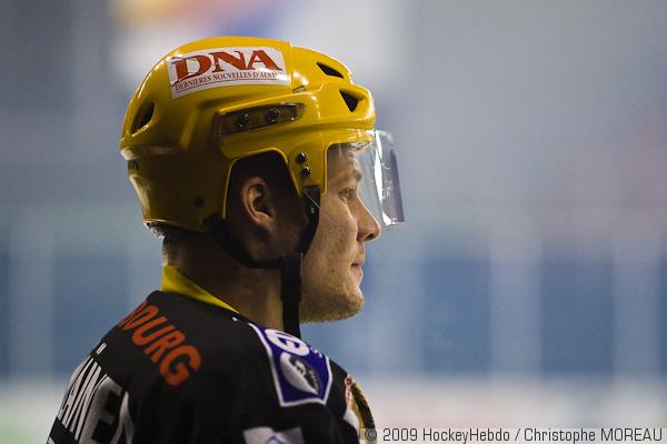 Strasbourg  5 - 2 Neuilly/Marne