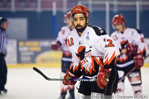 Strasbourg  5 - 2 Neuilly/Marne