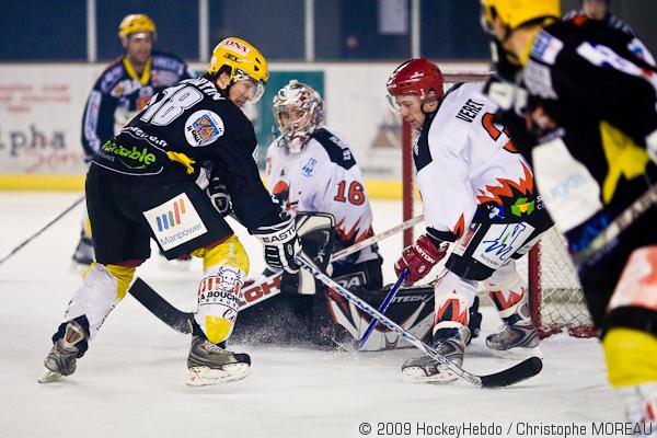 Strasbourg  5 - 2 Neuilly/Marne