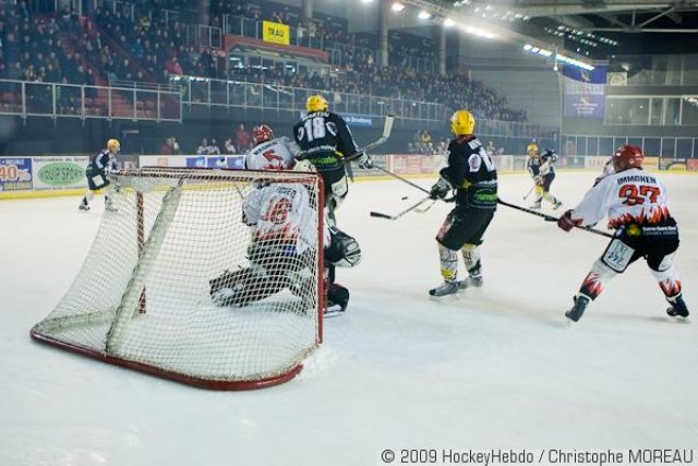 Photo hockey match Strasbourg  - Neuilly/Marne le 10/01/2009