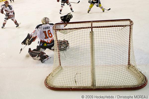 Strasbourg  5 - 2 Neuilly/Marne