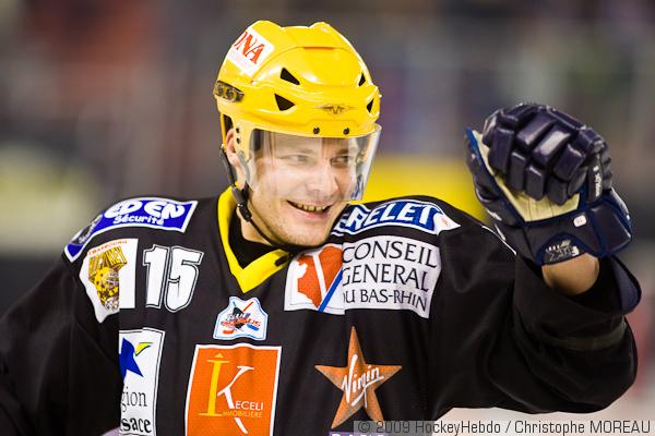 Strasbourg  5 - 2 Neuilly/Marne