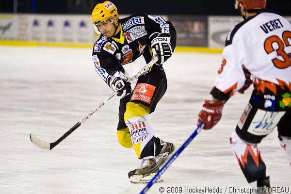 Strasbourg  5 - 2 Neuilly/Marne