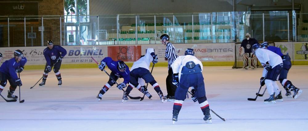 Les Ducs d'Angers retrouvent la glace — Reportage