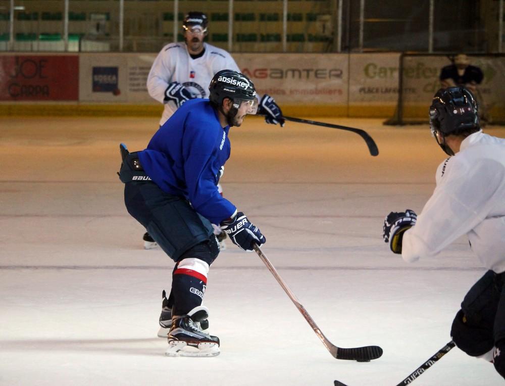 Les Ducs d'Angers retrouvent la glace — Reportage