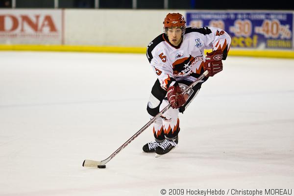 Strasbourg  5 - 2 Neuilly/Marne